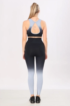 Sport & Moda / Костюм спортивный,топ и леггинсы