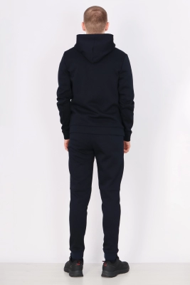 (031269097543trkknooo1707523200-11.jpg)