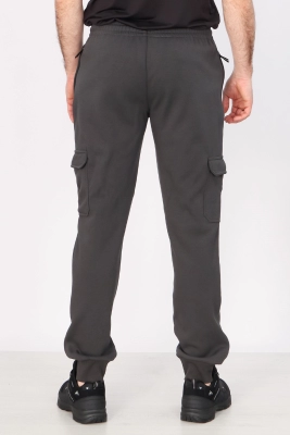 (040838875252yjrnituw1704326400-21.jpg)