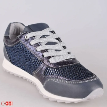 Spur / Кроссовки