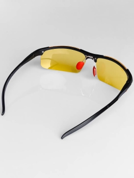 Naulice / Очки солнцезащитные