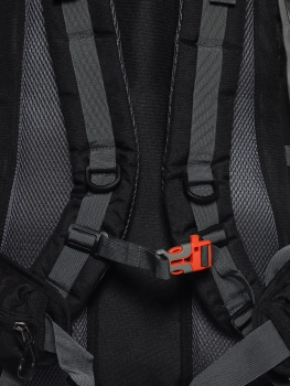 (051698889918ujqmqrft1743290326-44.jpg)