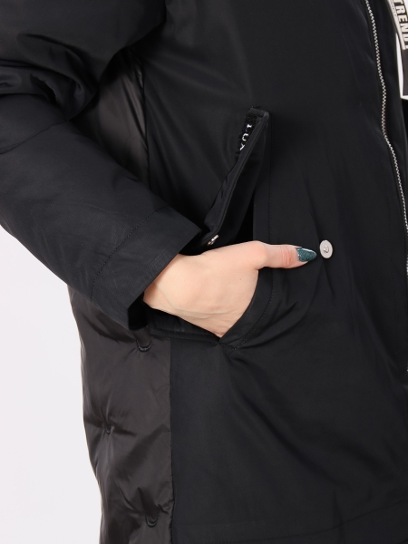 Chic and Charisma / Куртка M9061-101