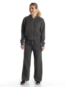 Айли / Спортивный костюм