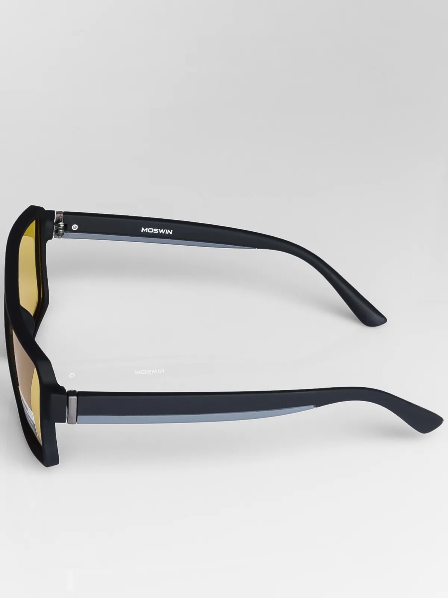 Naulice / Очки солнцезащитные