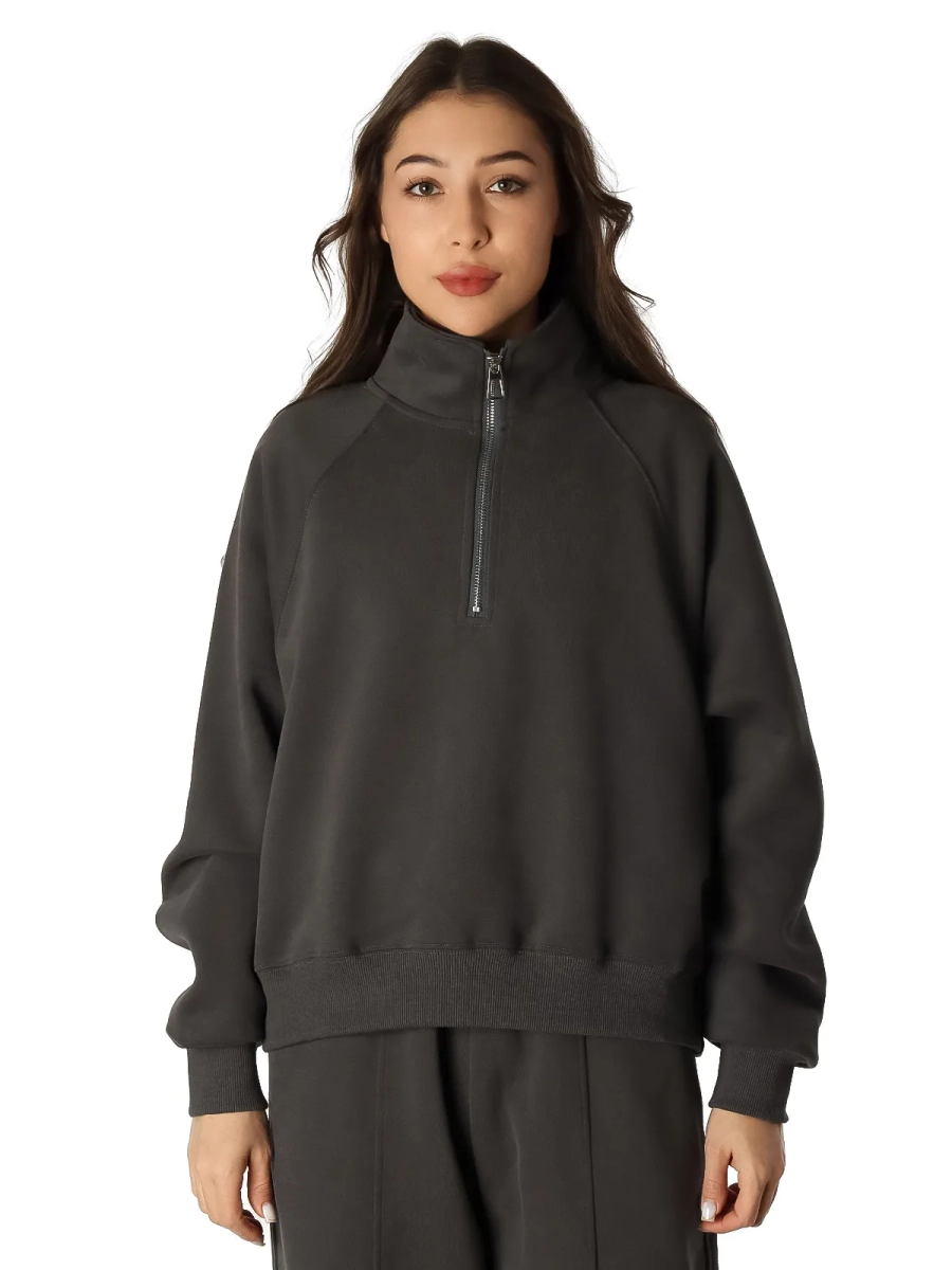 Айли / Спортивный костюм