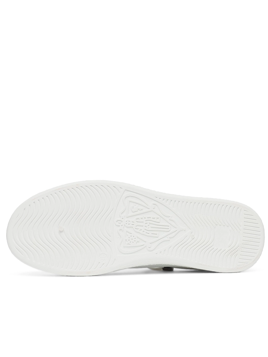 Lucky Sister / Кроссовки