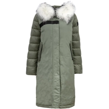 Chic and Charisma / Пальто