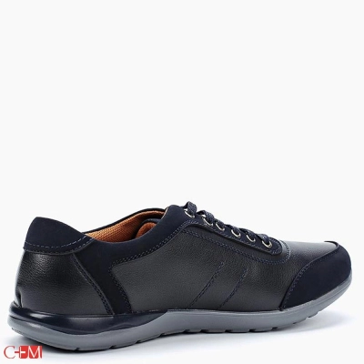 Escan / Кроссовки