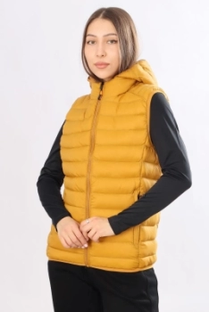 Sport & Moda / Жилет утепленный