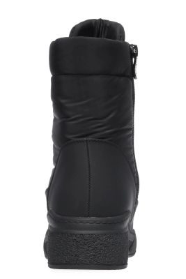 M25 / Ботинки