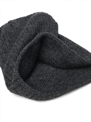 Шапка (031273391187xsbcjaew1734619474-14.jpg)