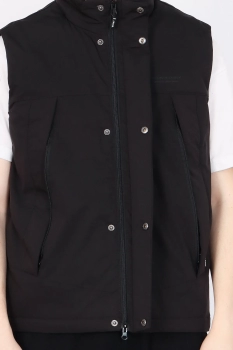 (050291125741ergkyprx1707696000-21.jpg)