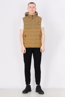 (021777379915sabqvosw1707696000-31.jpg)