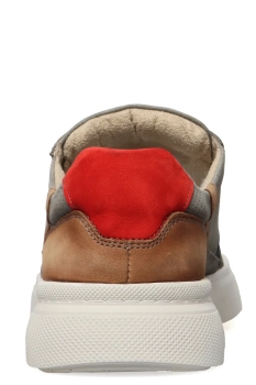 Тофа / Кроссовки