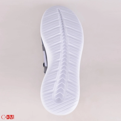 Trien / Кроссовки