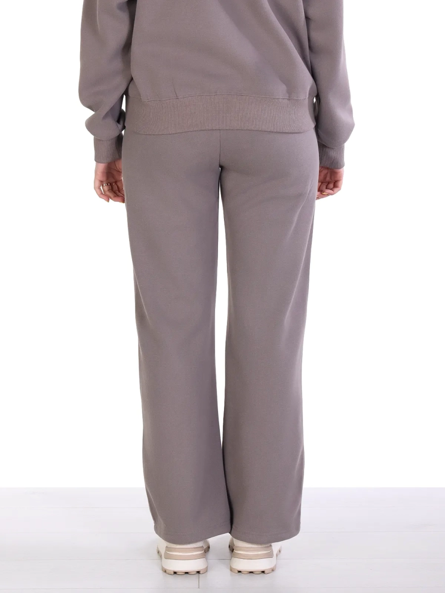 Айли / Спортивный костюм