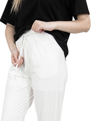 042122958308sbptgaut1686009600