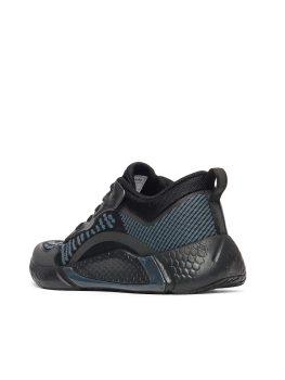 Escan / Кроссовки