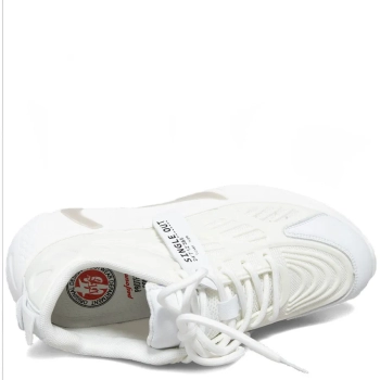 Тофа / Кроссовки