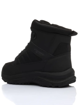 (03ucwhgstk20251013-7.jpg)