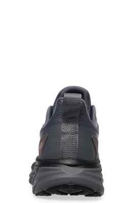 Soter / Кроссовки мужские