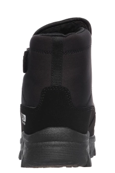 030845279990phjamlph1697068800-42